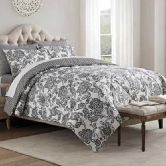 6 piece comforter set - Picture 1 of 2